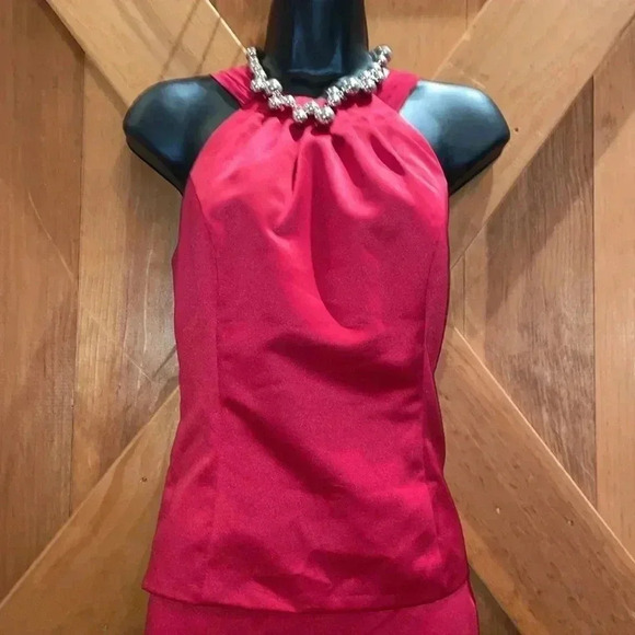 David’s Bridal-Cherry Red 2 pc - Picture 2 of 9